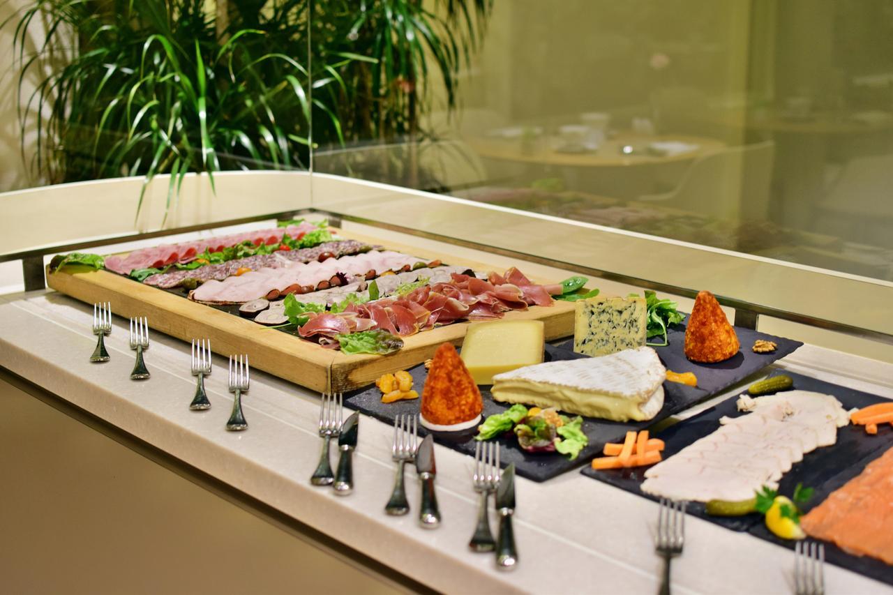 Miramar La Cigale Hotel Thalasso & Spa 아르종 외부 사진